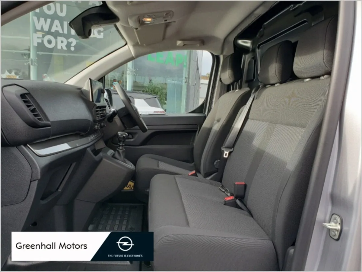 Opel Vivaro L2H1 Sportive 1.5 in Quartz Grey - Image 4