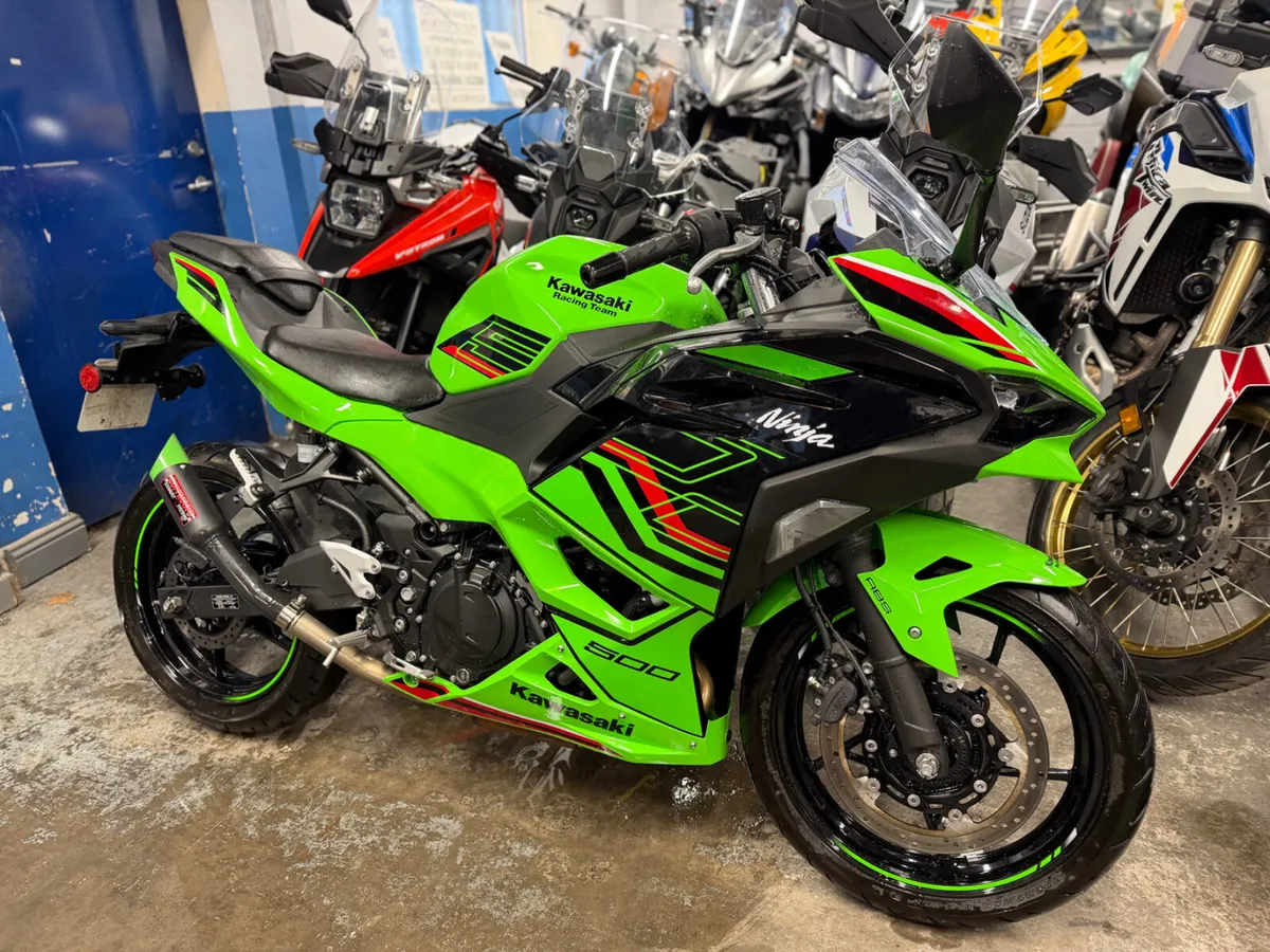 2024 Kawasaki Ninja 500. - Image 2