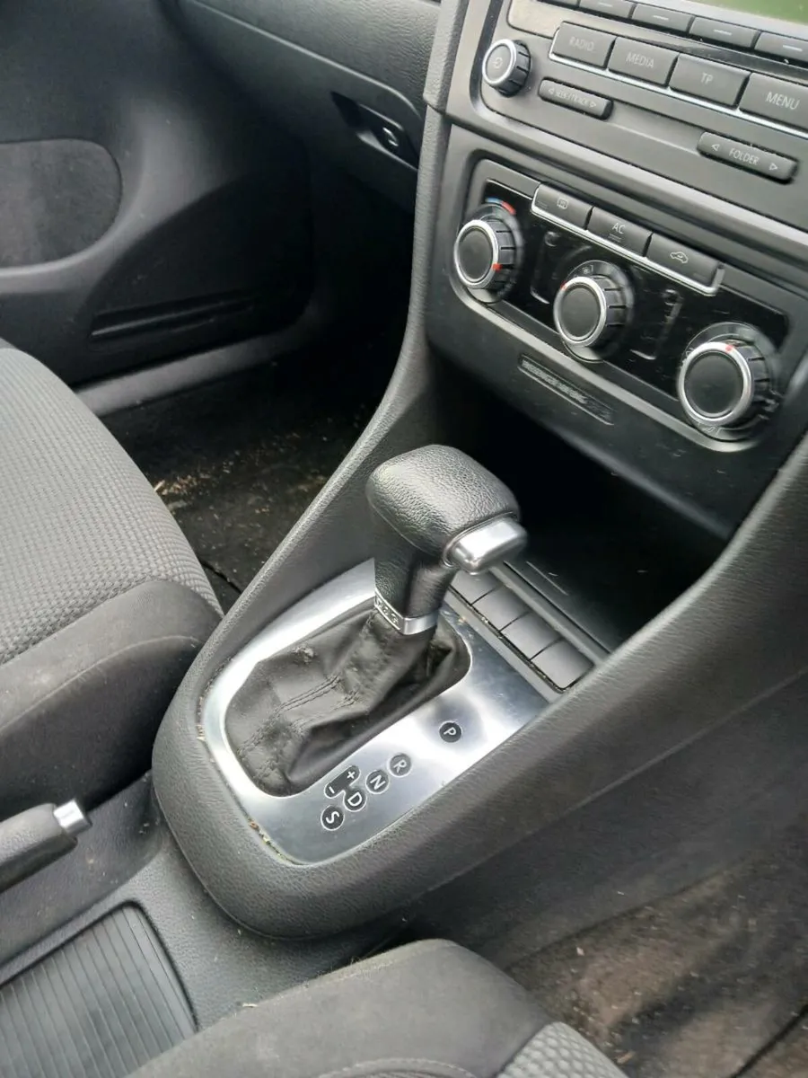 Volkswagen golf 1.6 tdi  automatic - Image 3