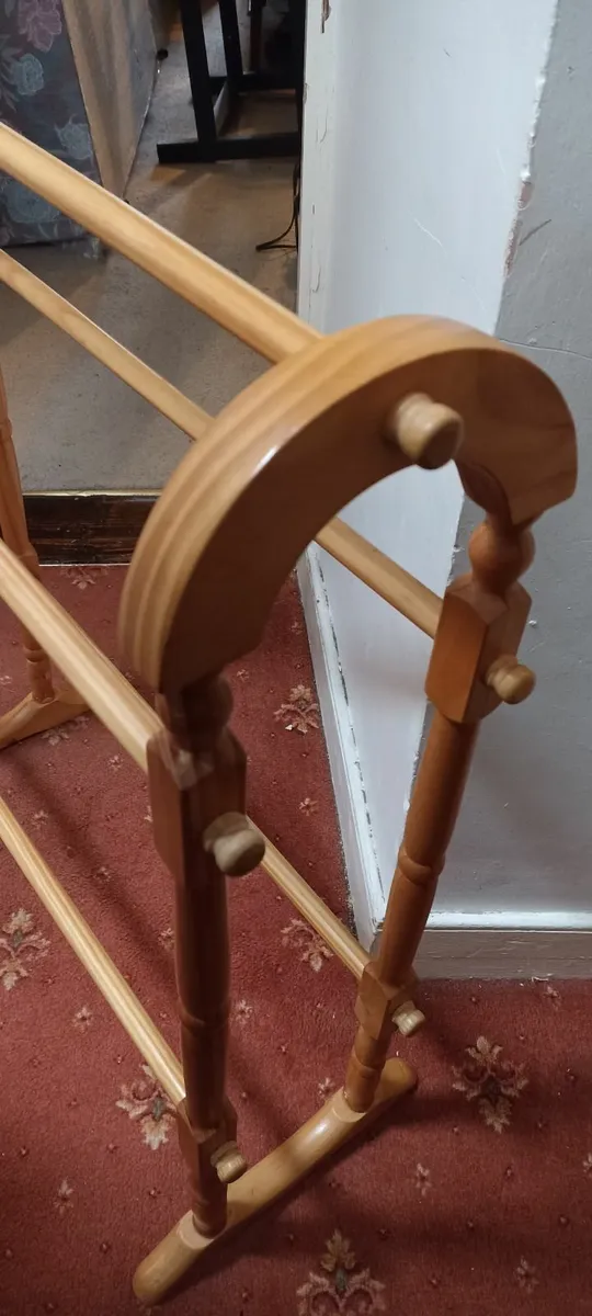 Pine Towel Rail - Image 1