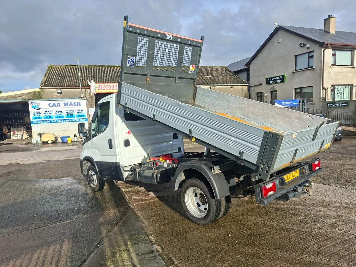 7000 KG TOWING LATE 2021 IVECO 35C14 10F6 TIPPER - Image 4