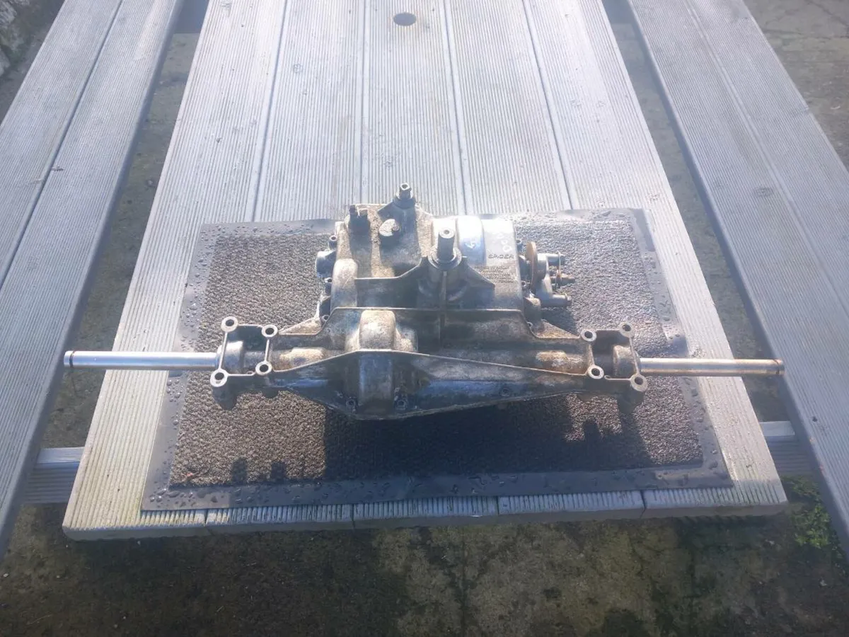 Castlegarden/Mountfield manual gearbox - Image 3