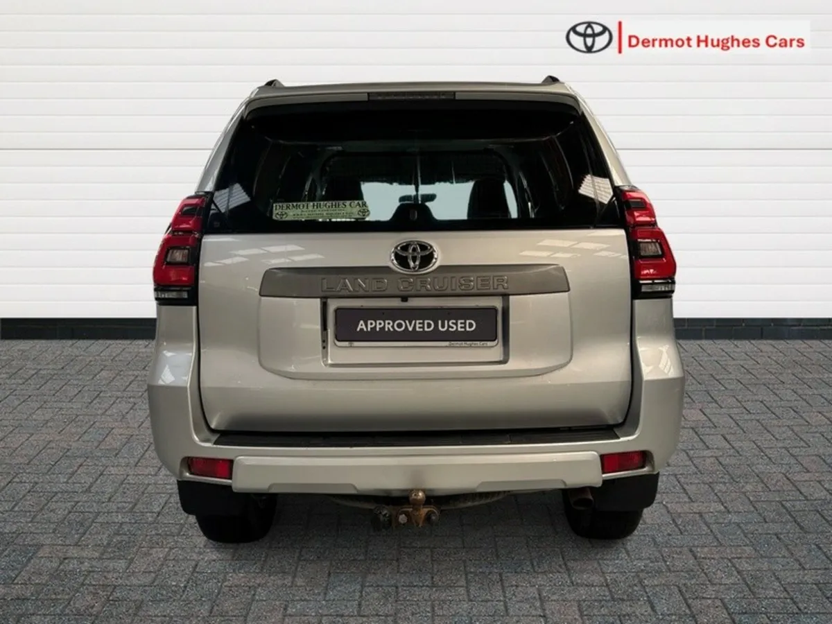 Toyota Land Cruiser LWB COMMERCIAL 4DR - Image 4