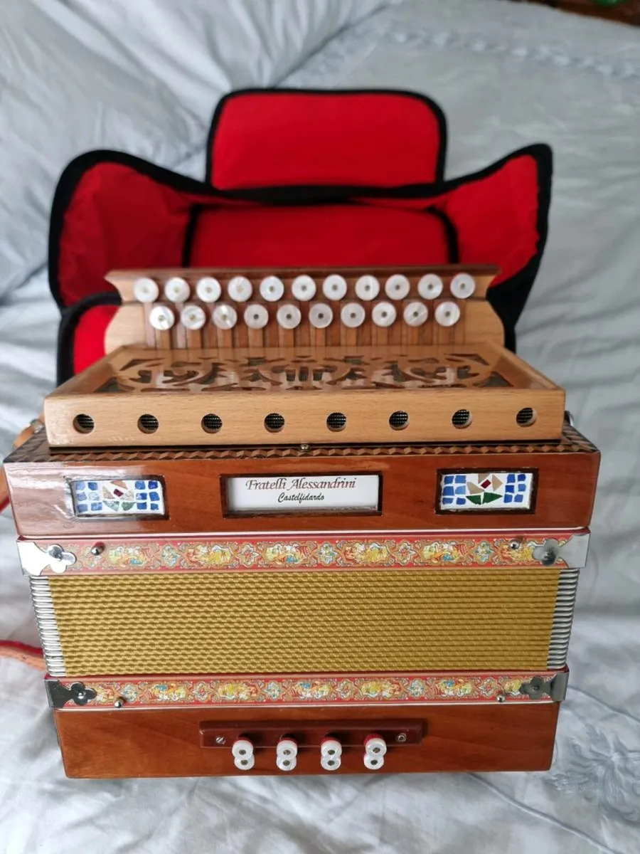 Button Accordion, - Image 2