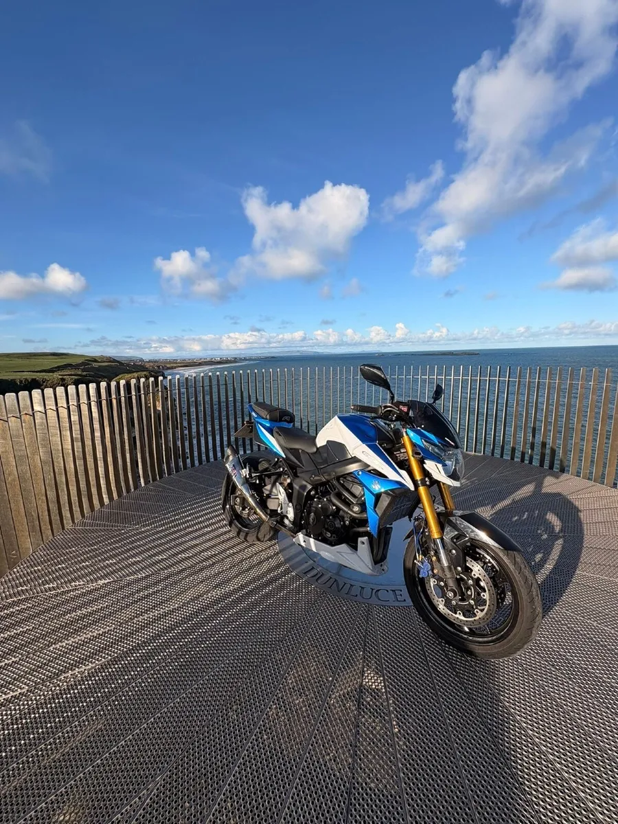 Suzuki GSR 2014 - Image 4