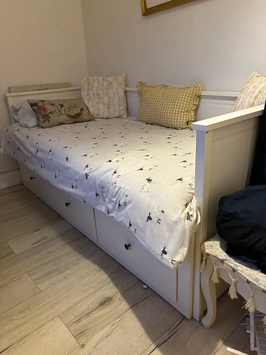 IKEA Day Bed - Image 1