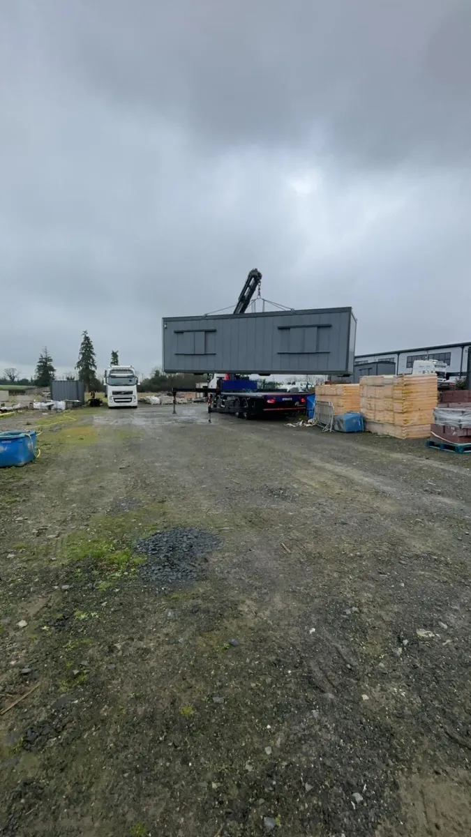 2016 Scania R410 8x2 Fassi F820 crane - Image 3