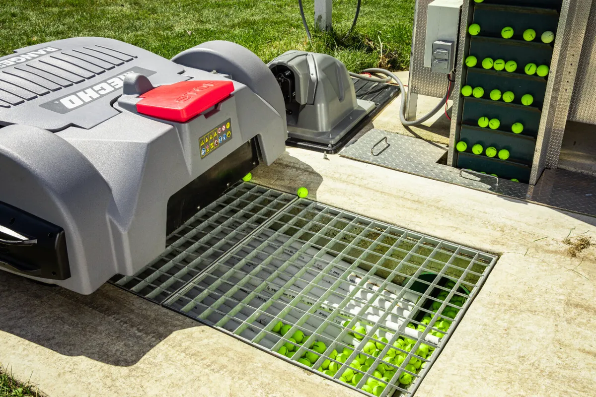 Echo RP1250 Robot ball collector - Image 4