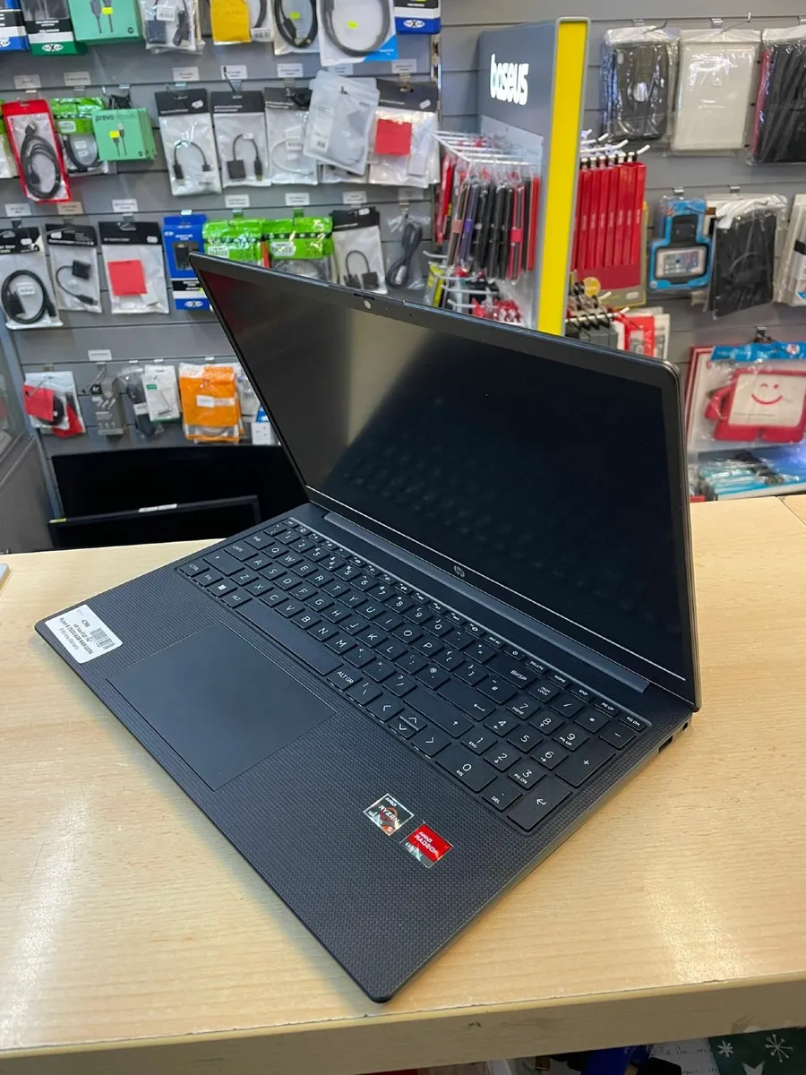 HP 15-FC0 15" - Image 2