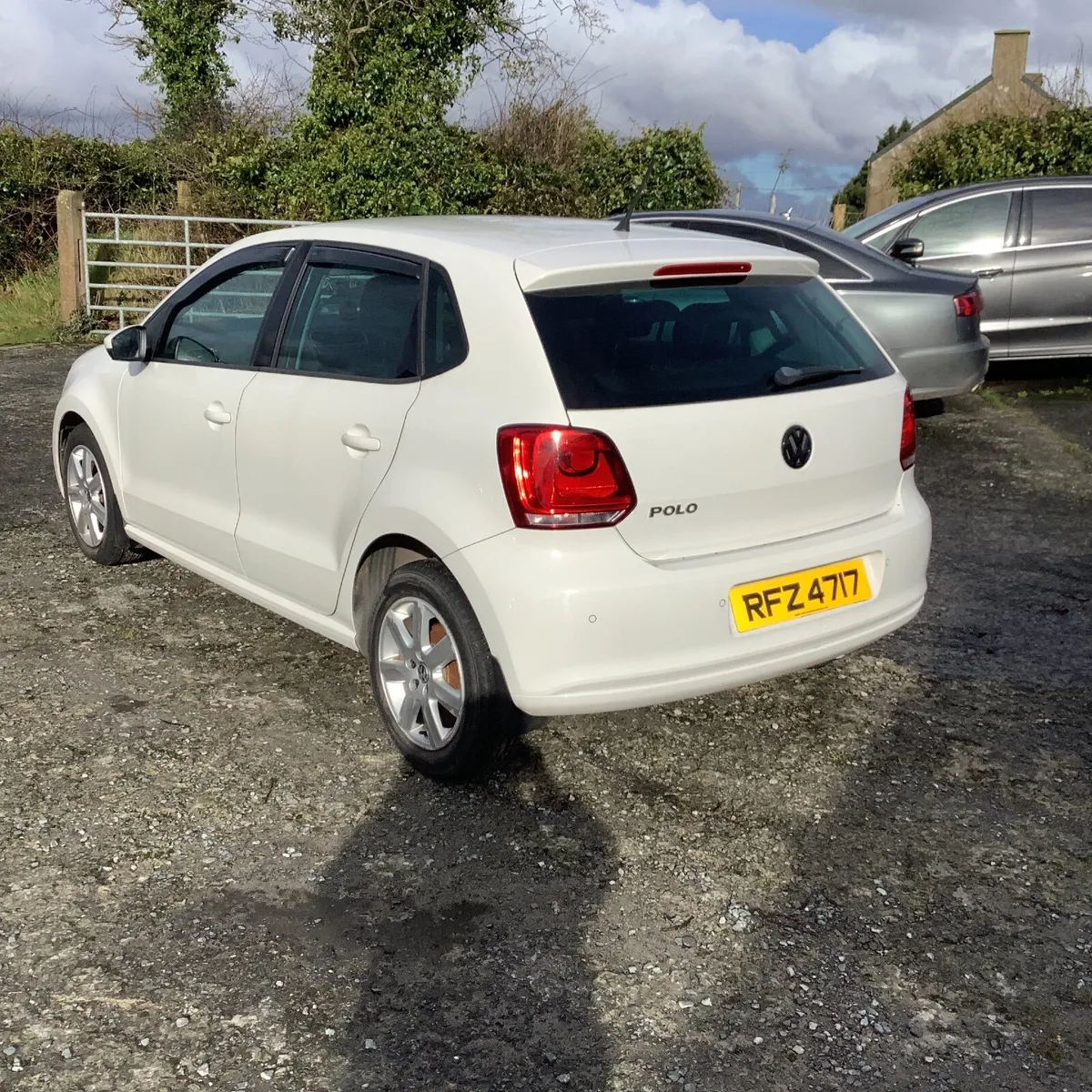 Volkswagen polo 1.2 match edition petrol 2014 - Image 4