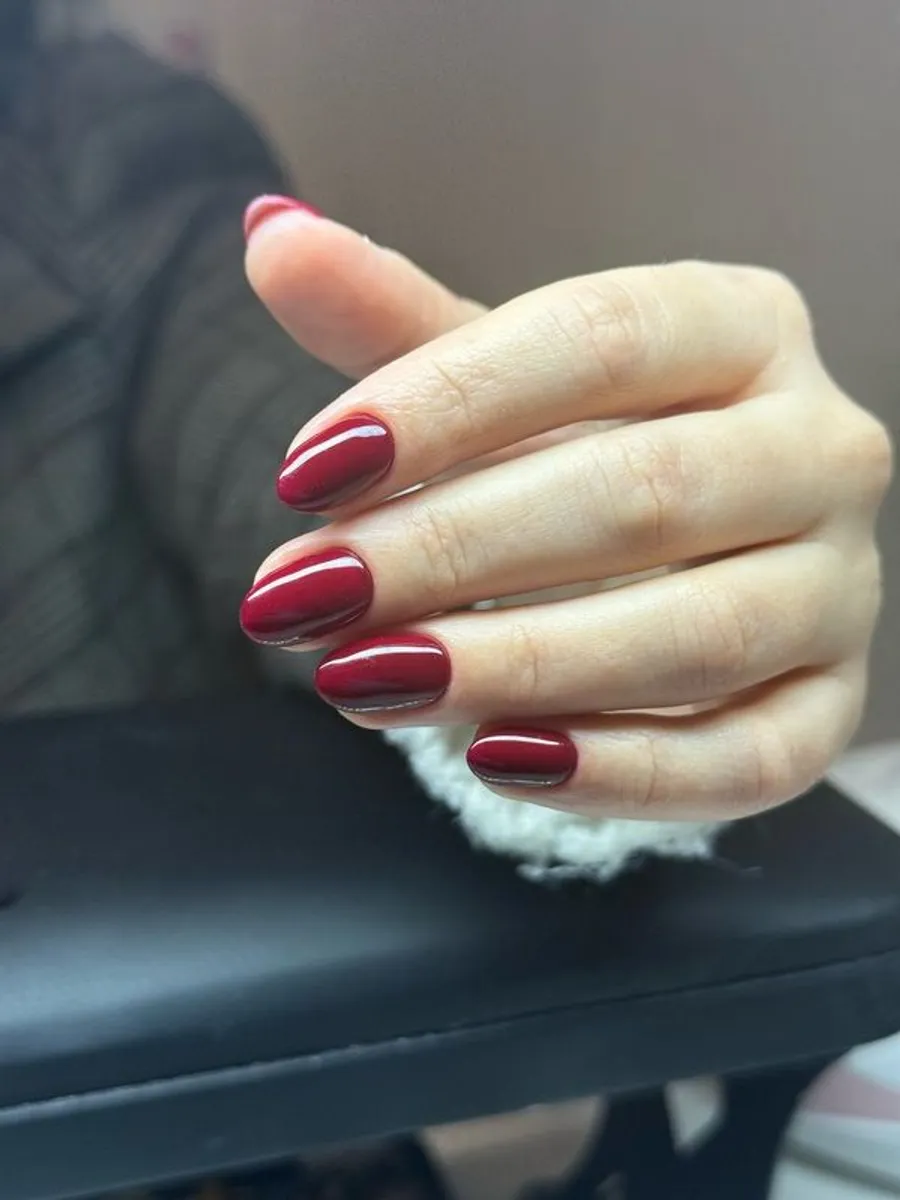 Manicure / Pedicure - Image 2