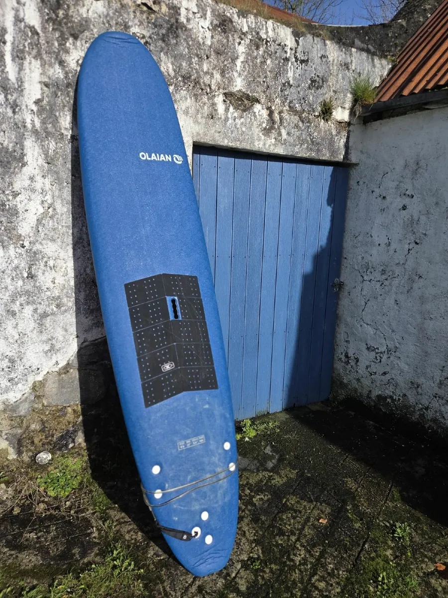 Surfboard - Image 1
