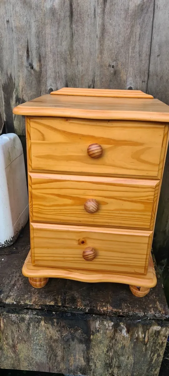 Pine bedside locker x 3 individual Pine lockers - Image 2