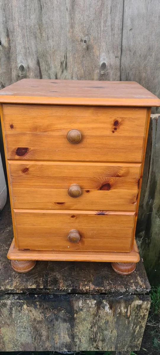 Pine bedside locker x 3 individual Pine lockers - Image 1