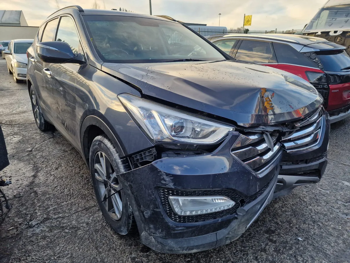 13 HYUNDAI SANTA FE 2.2 CRDI (D4HBD)FOR BREAKING - Image 2