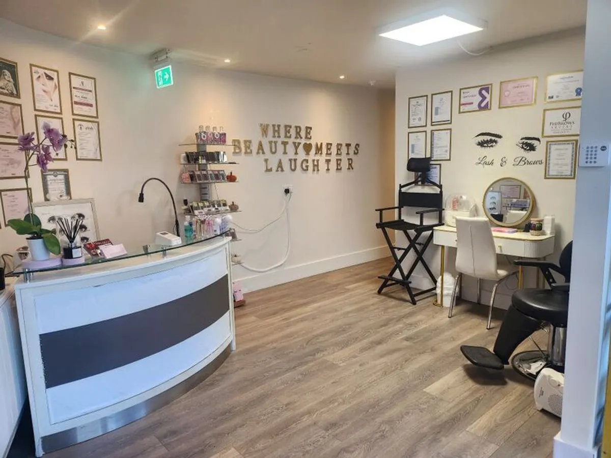 Nail space for rent - Image 2