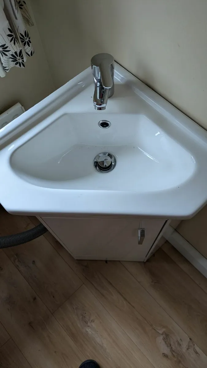 Washbasin - Image 2
