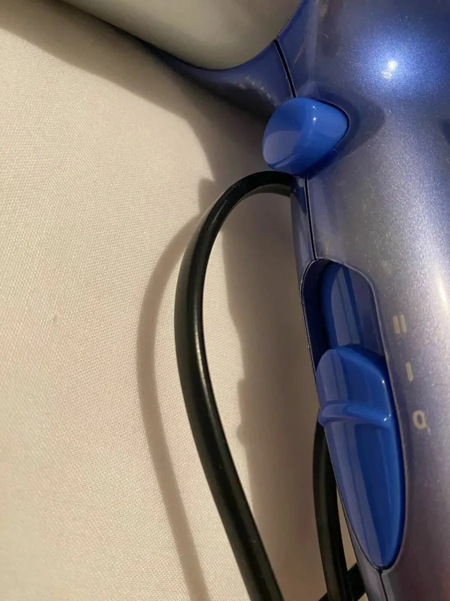 Revlon Super Power 2200 Watt Hairdryer - Image 3