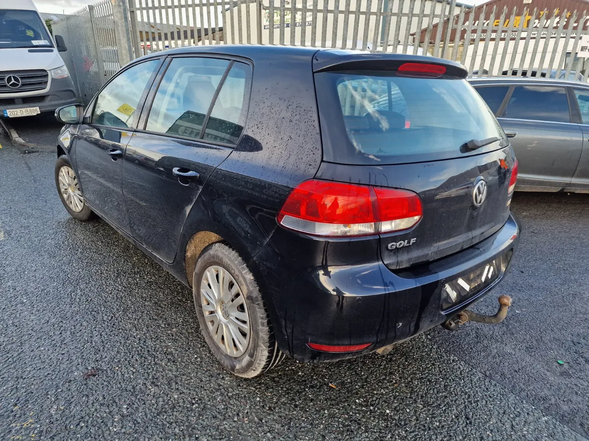 12 VOLKSWAGEN GOLF  1.6 TDI (CAYC) FOR BREAKING - Image 3