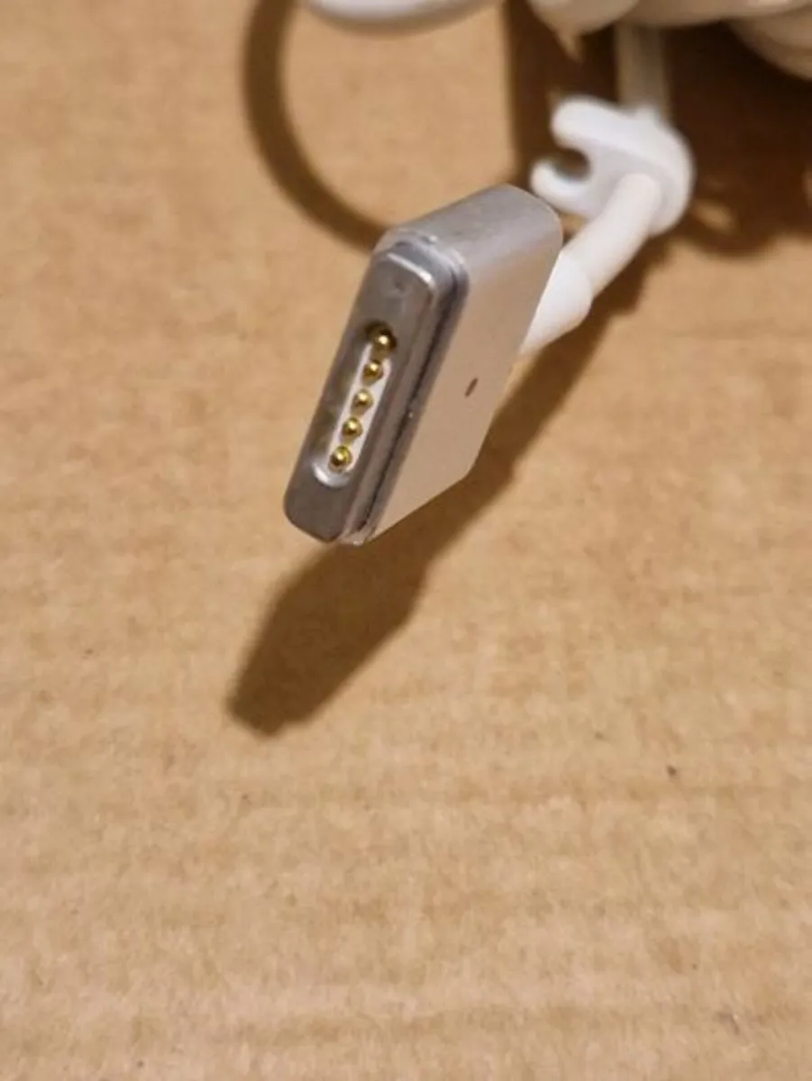 Apple Magsafe 2 Charger Power Adapter - Image 2