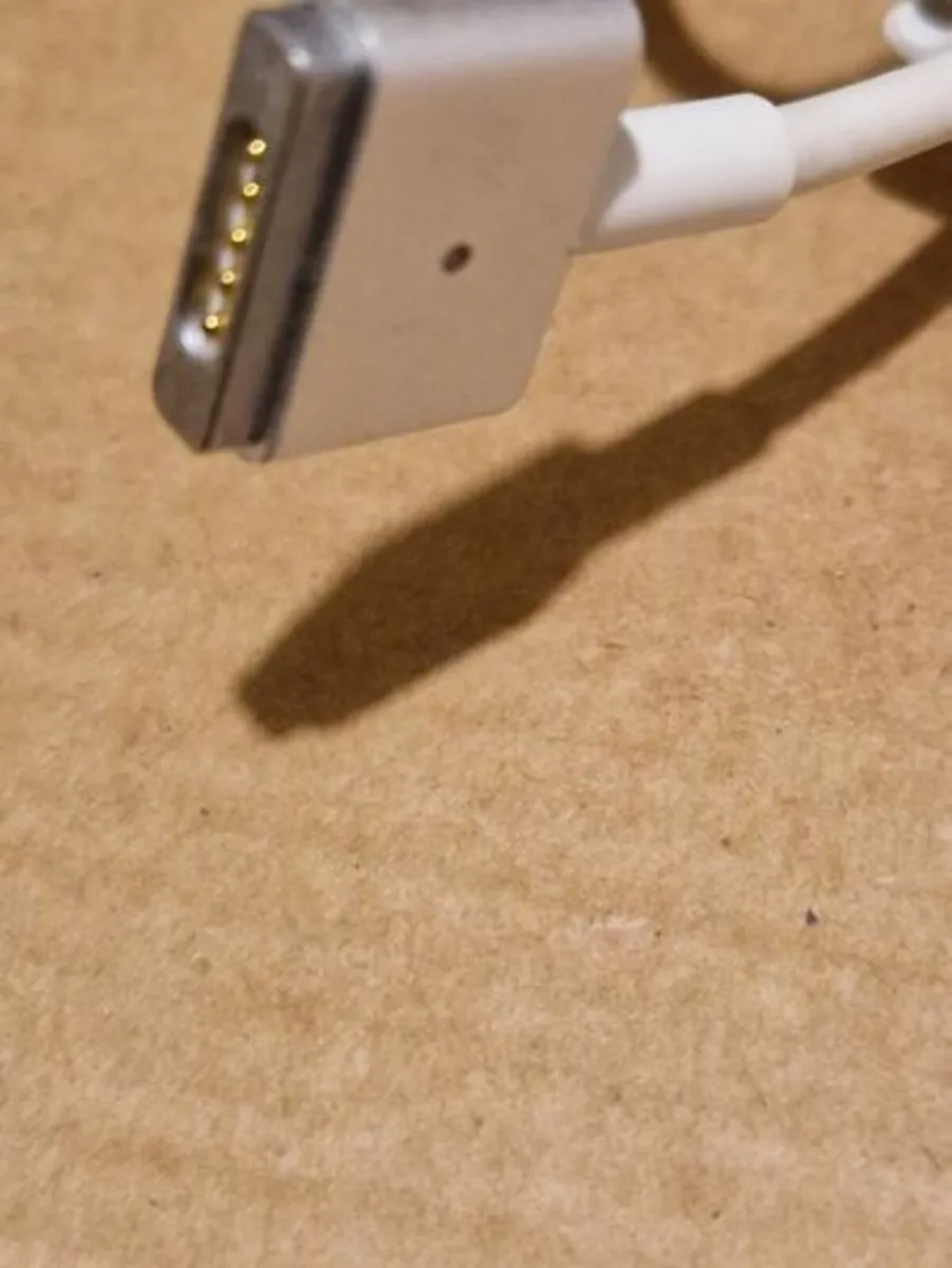 Apple Magsafe 2 Charger Power Adapter - Image 3