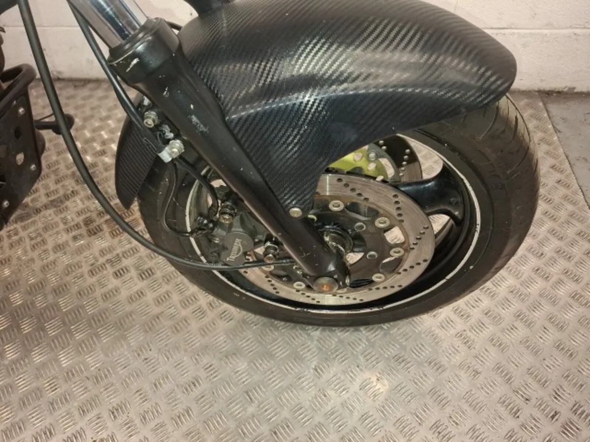 Triumph Tiger 900 1994 - Image 3