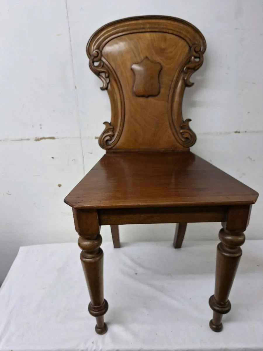 Victorian mahogany hall chair - Image 1
