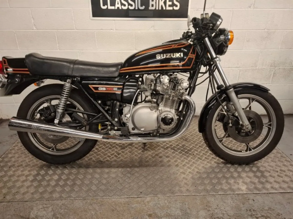 Suzuki GS750E 1979 - Image 1
