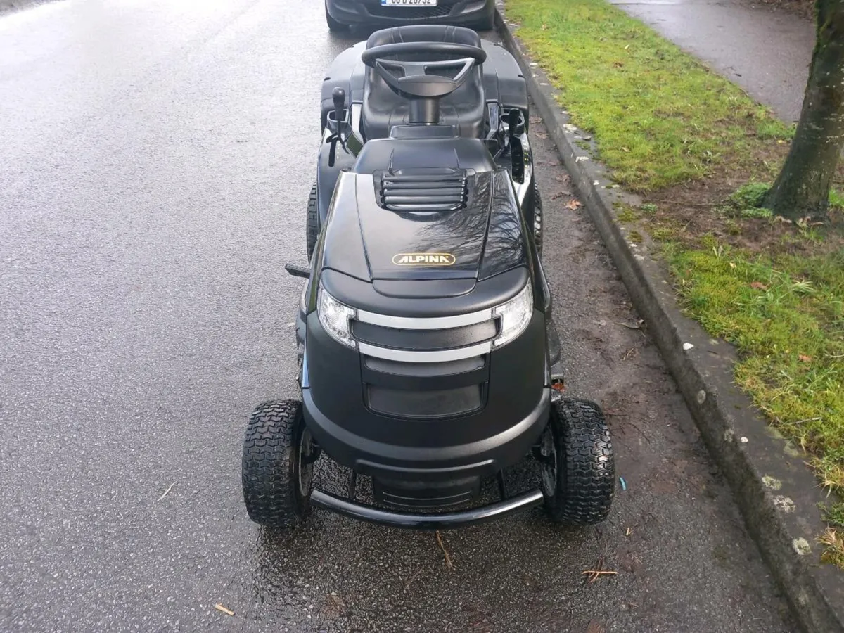 Alpina/castlegarden year 2023 - Image 1