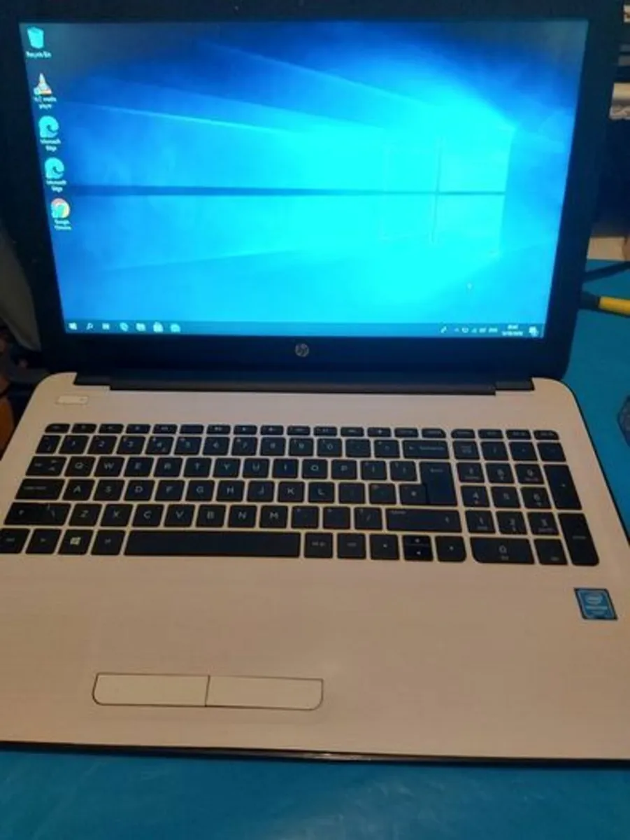 HP 15.6 inch Laptop, Model TPN-C125, 8GB, 750GB - Image 1