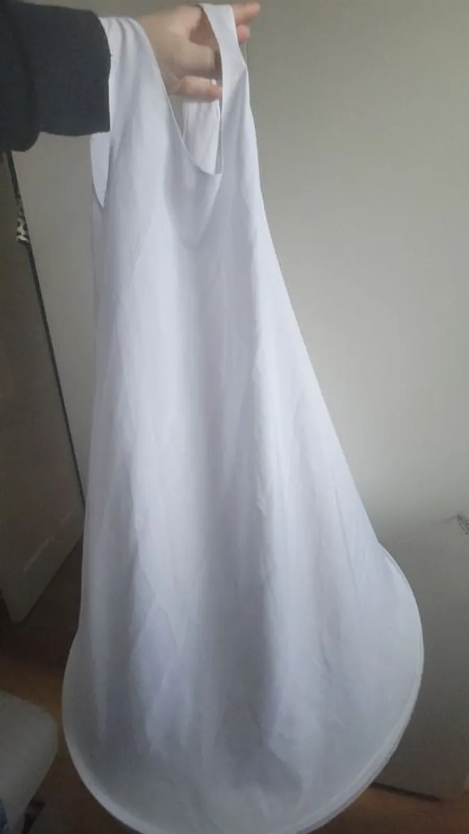 Communion dress & accessories - Image 4