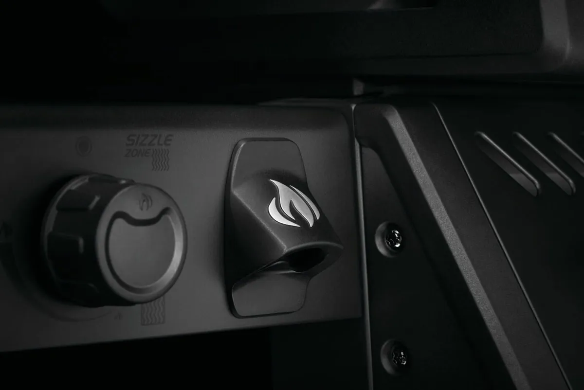 BBQ'S Phantom Freestyle 425 with Infrared Side Bur - Image 4