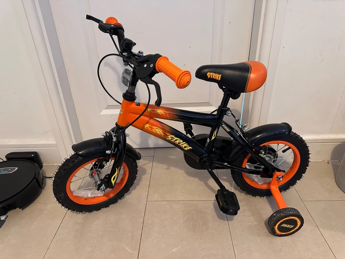 12 inch Strike kids bike