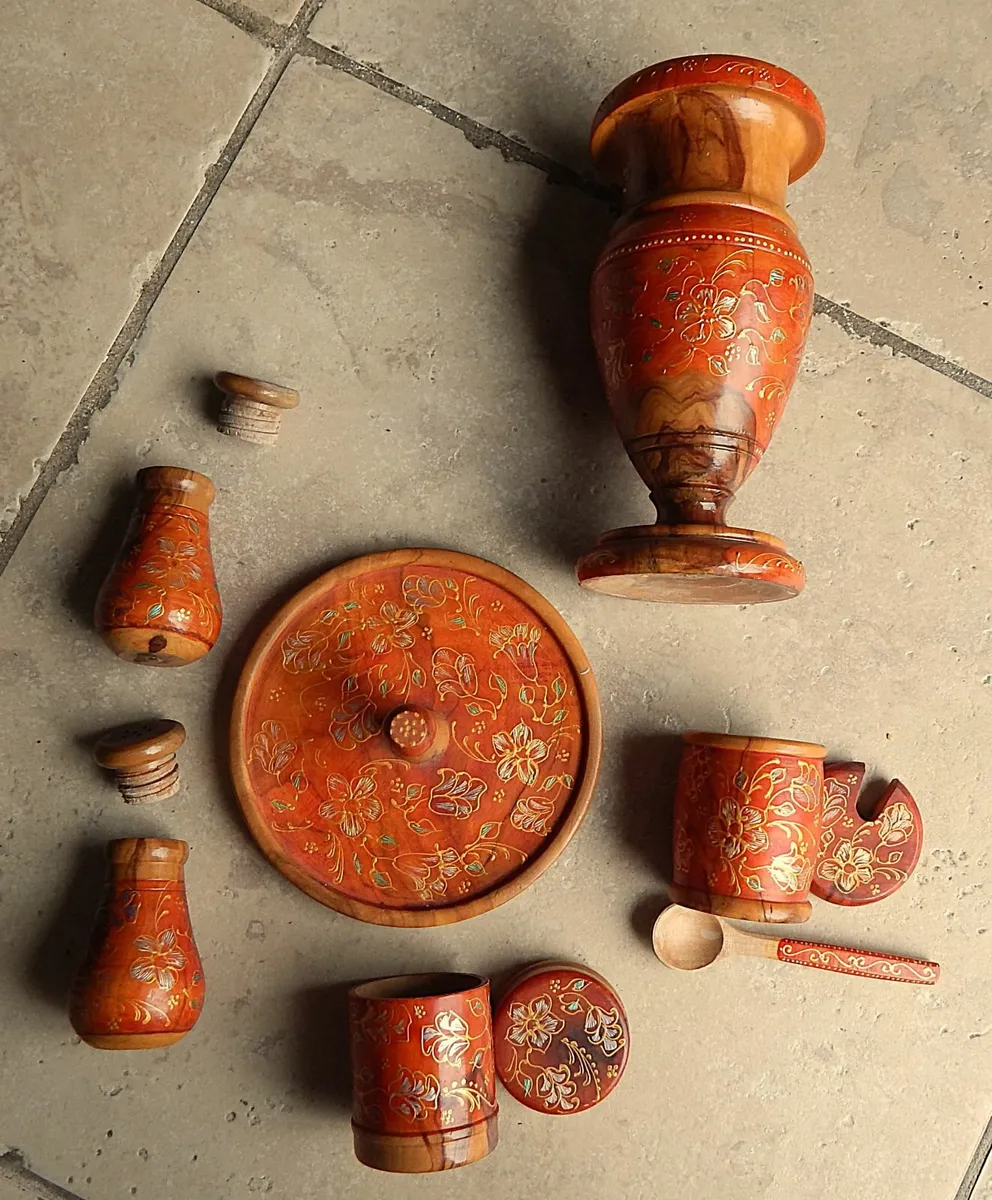 Hand Made, Hand Decorated Wooden Cruet Set & Vase - Image 3