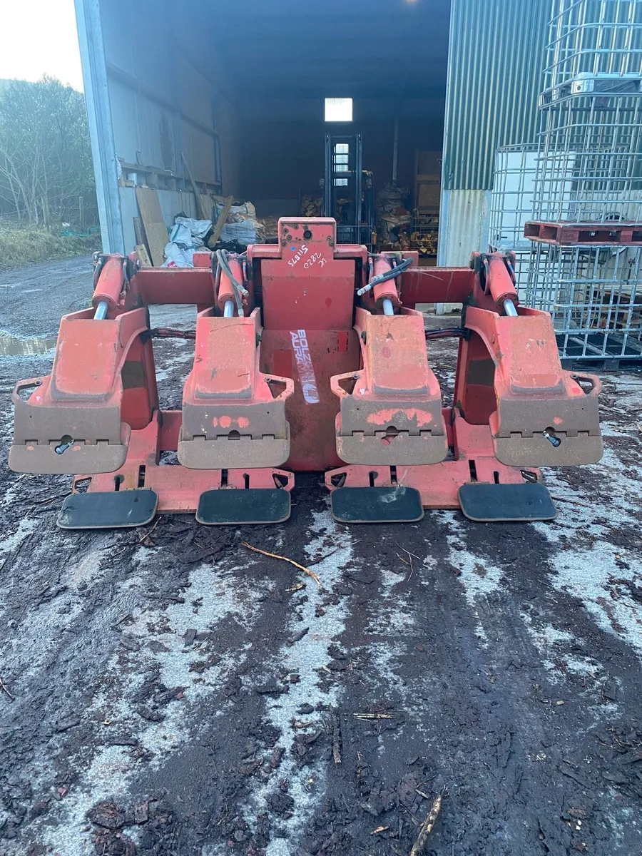 Hydraulic Rotator Clamp - Image 4