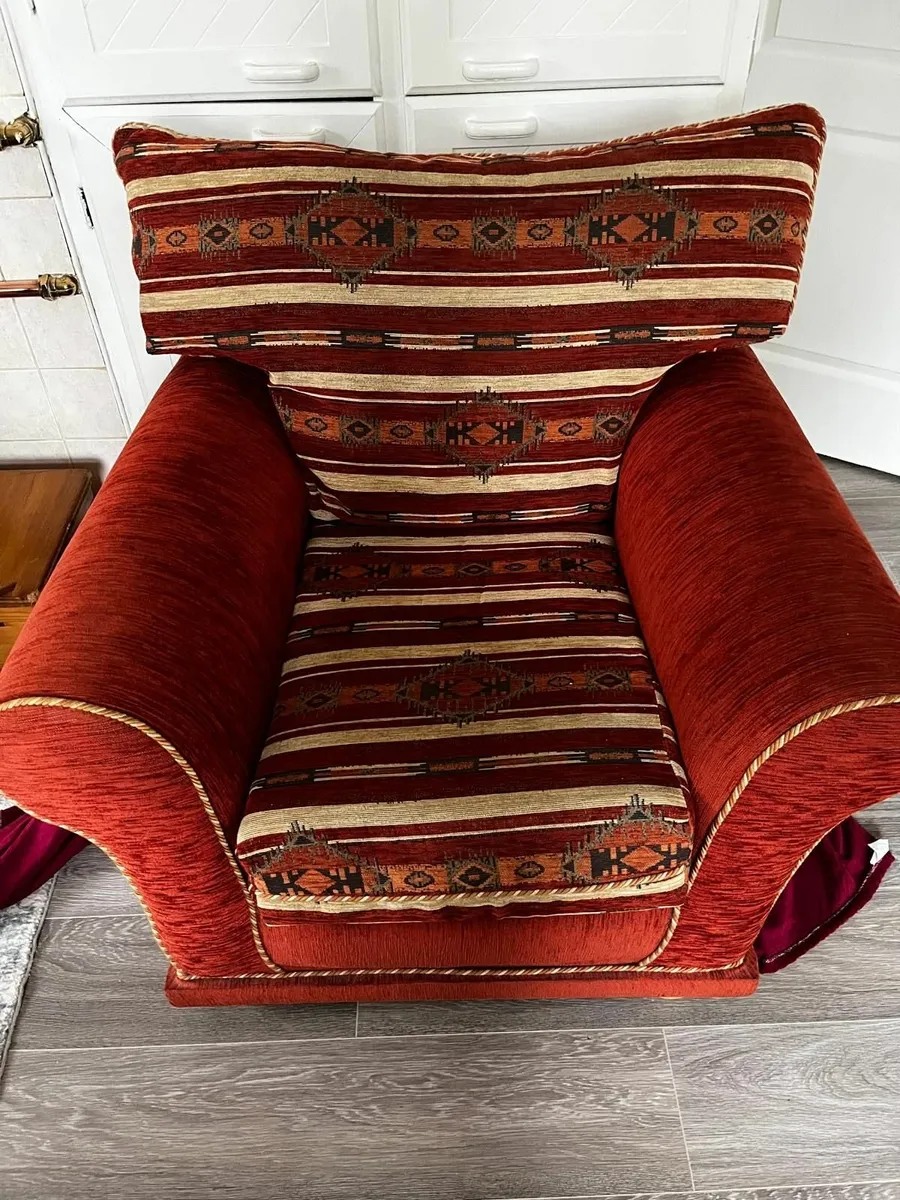 Couch and armchair - Image 2