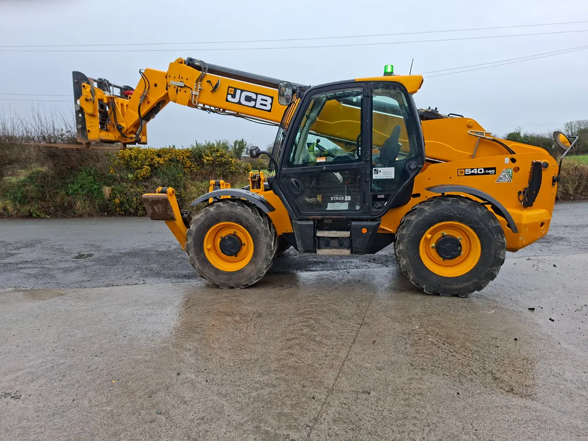 2021 JCB 540 140 - Image 1