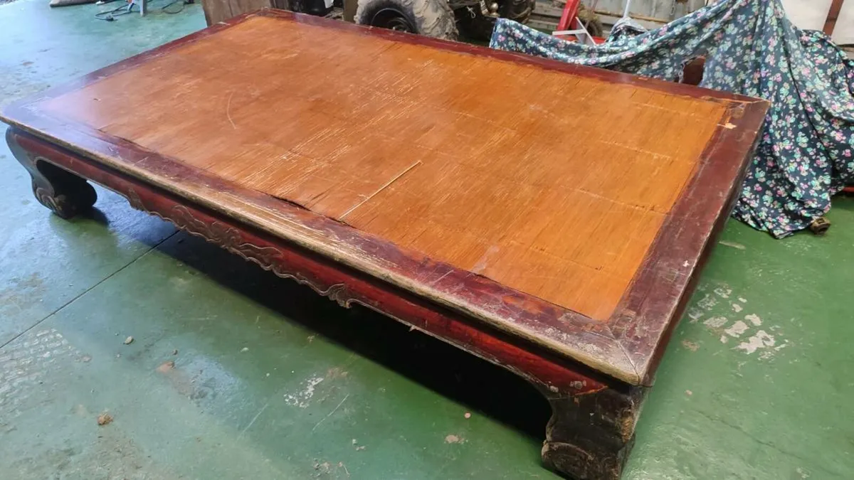 Huge Coffee or Gallery Table. - Image 3