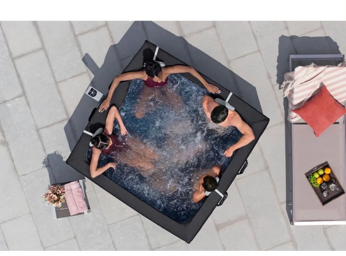 Lay-Z-Spa Stockholm AirJet™ Hot Tub with WiFi - Image 2