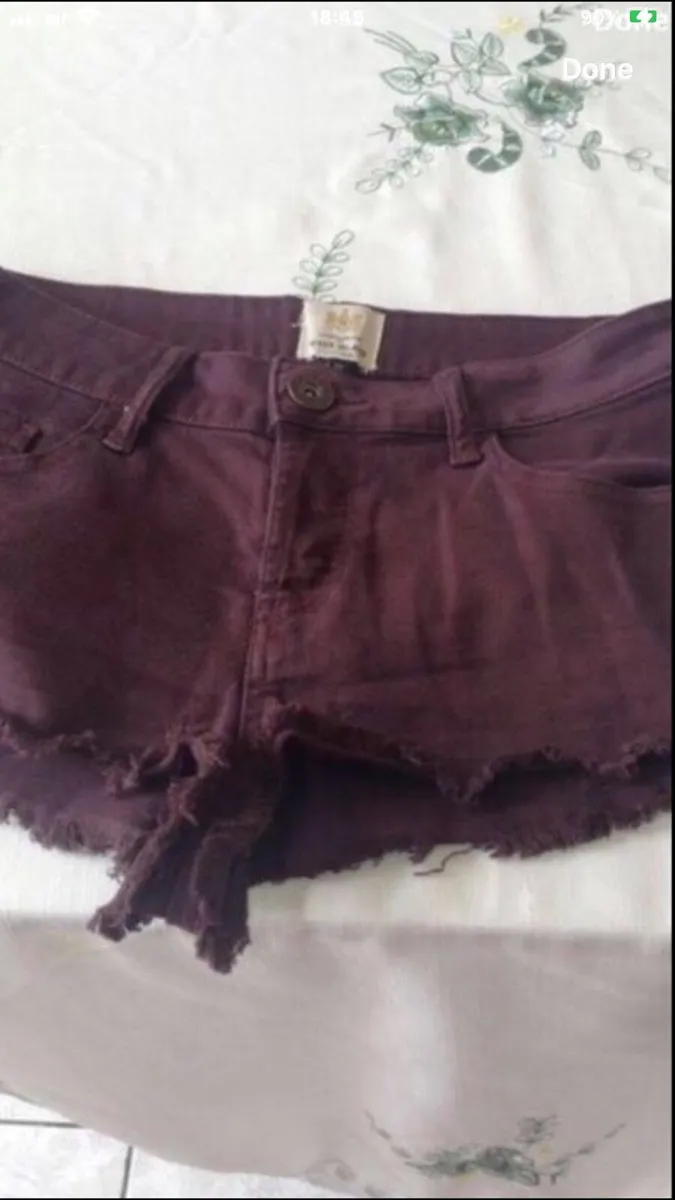 Ladies river island shorts size 10 €5 - Image 1