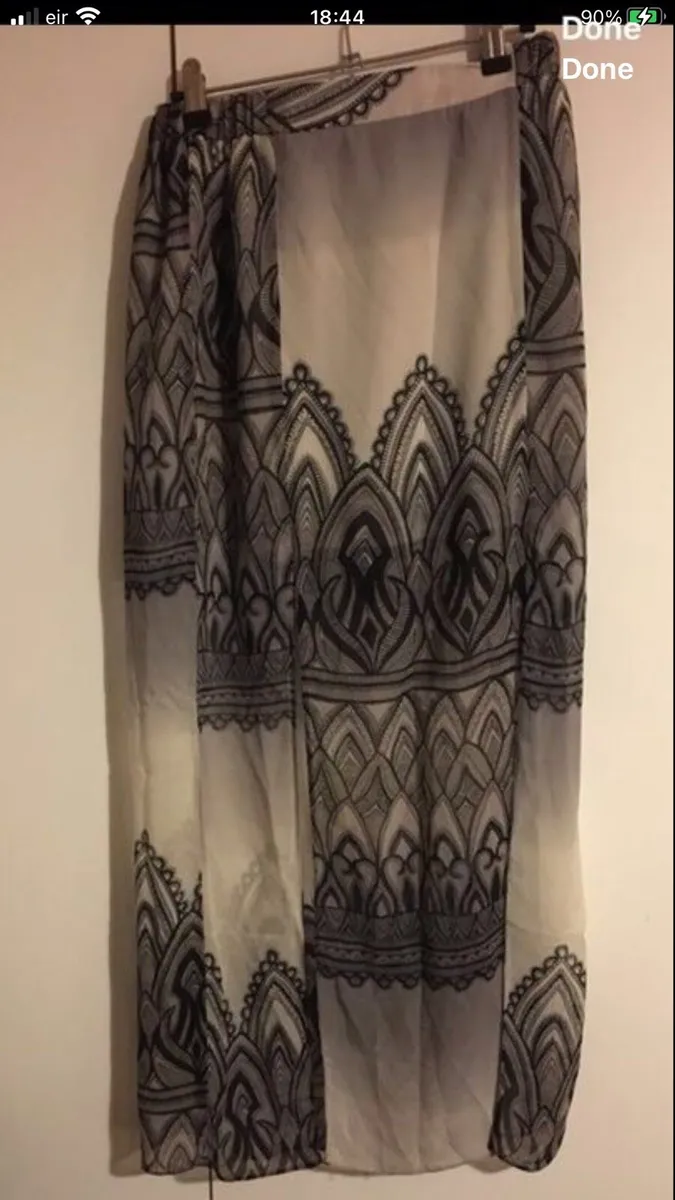 Ladies river island skirt size 8 €5 - Image 1