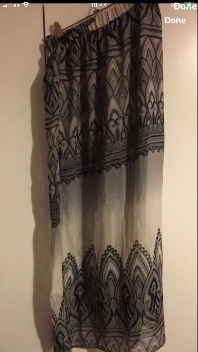 Ladies river island skirt size 8 €5 - Image 2