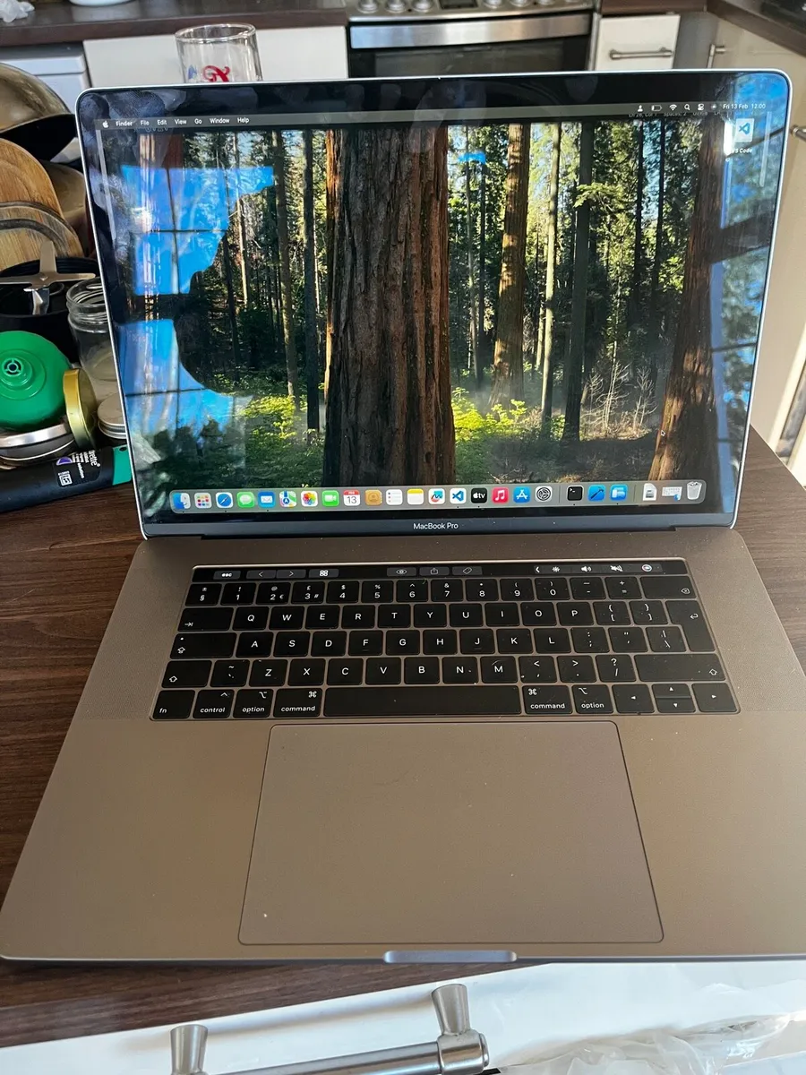 Macbook Pro 15” Screen - Image 1