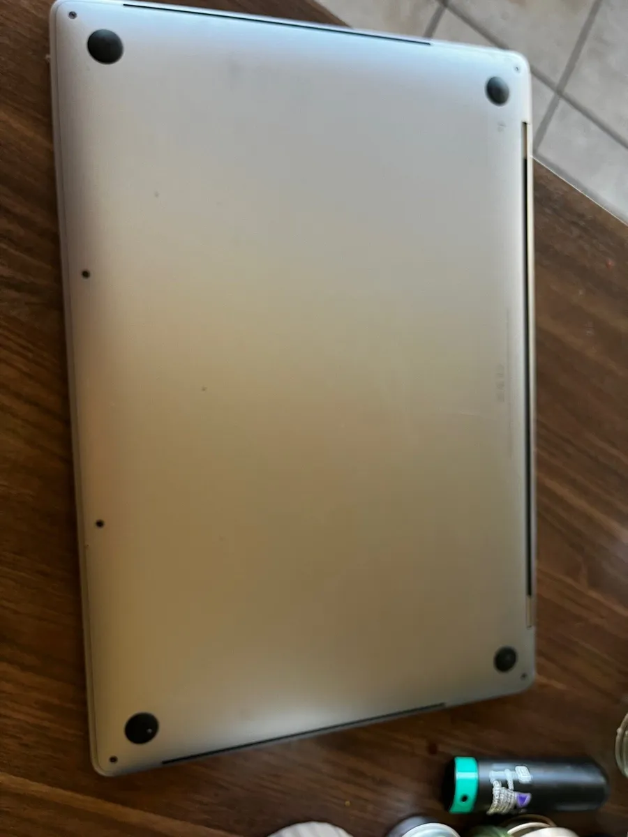Macbook Pro 15” Screen - Image 4