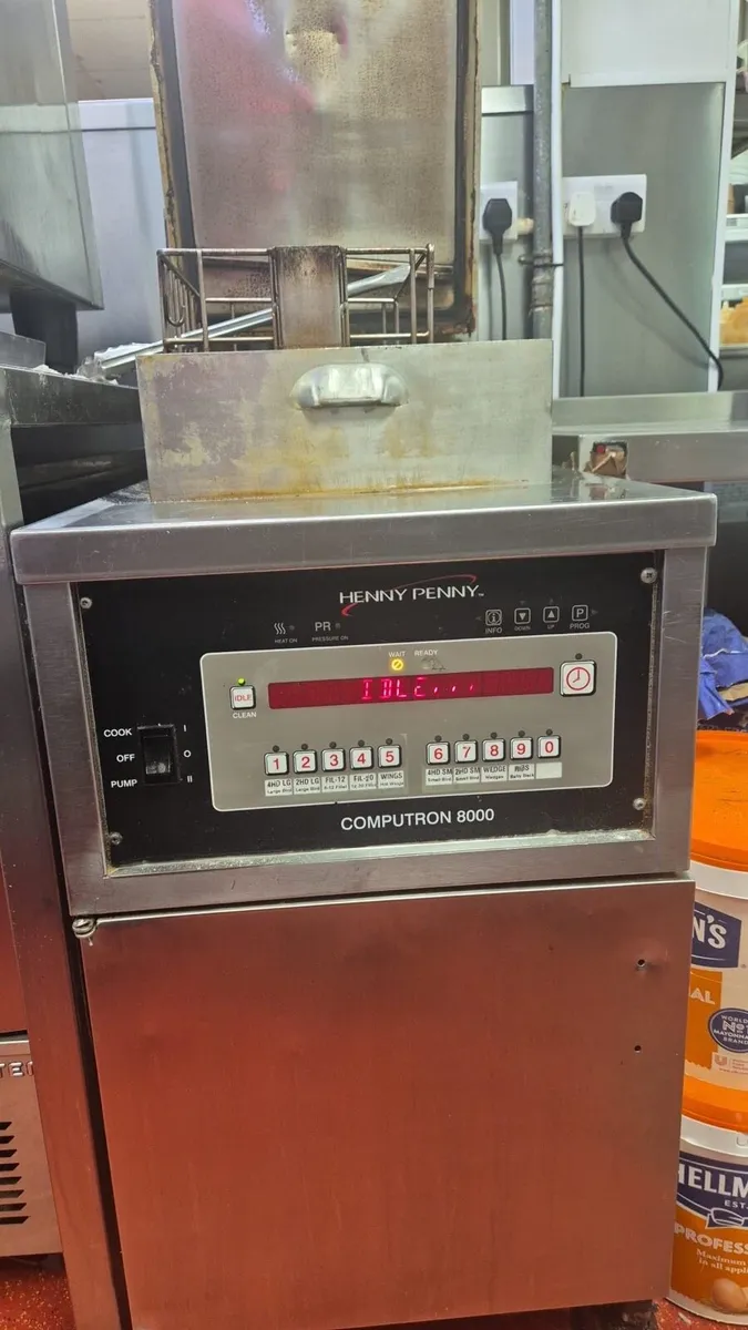 Pressure fryer - Image 1