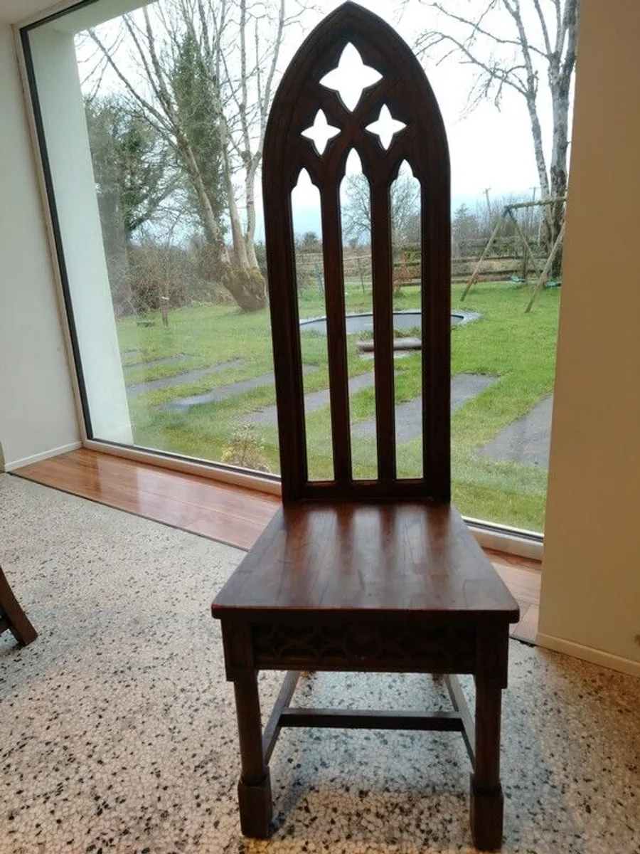 Beautiful chairs - Image 2