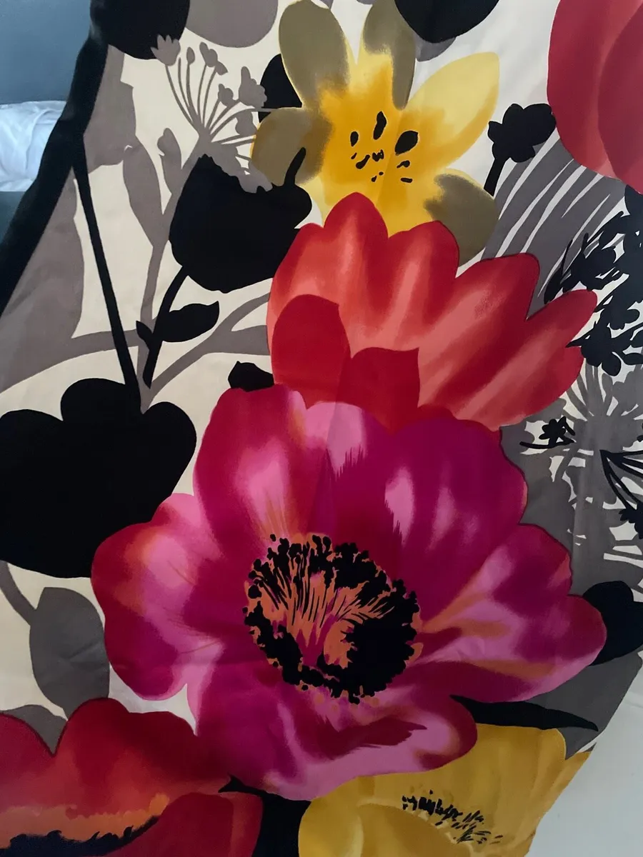 Ladies dress - Image 3