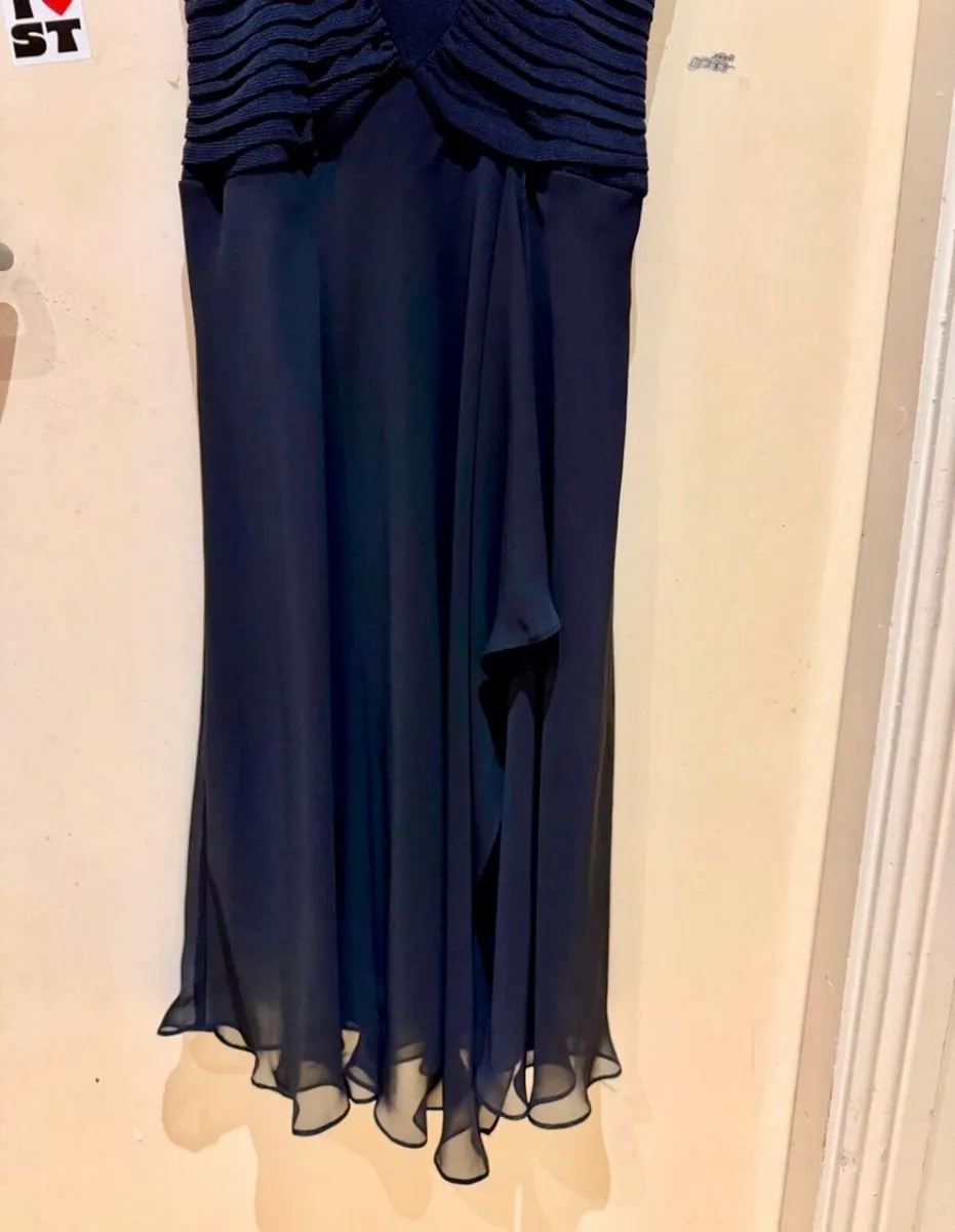 Long dresses - Image 3