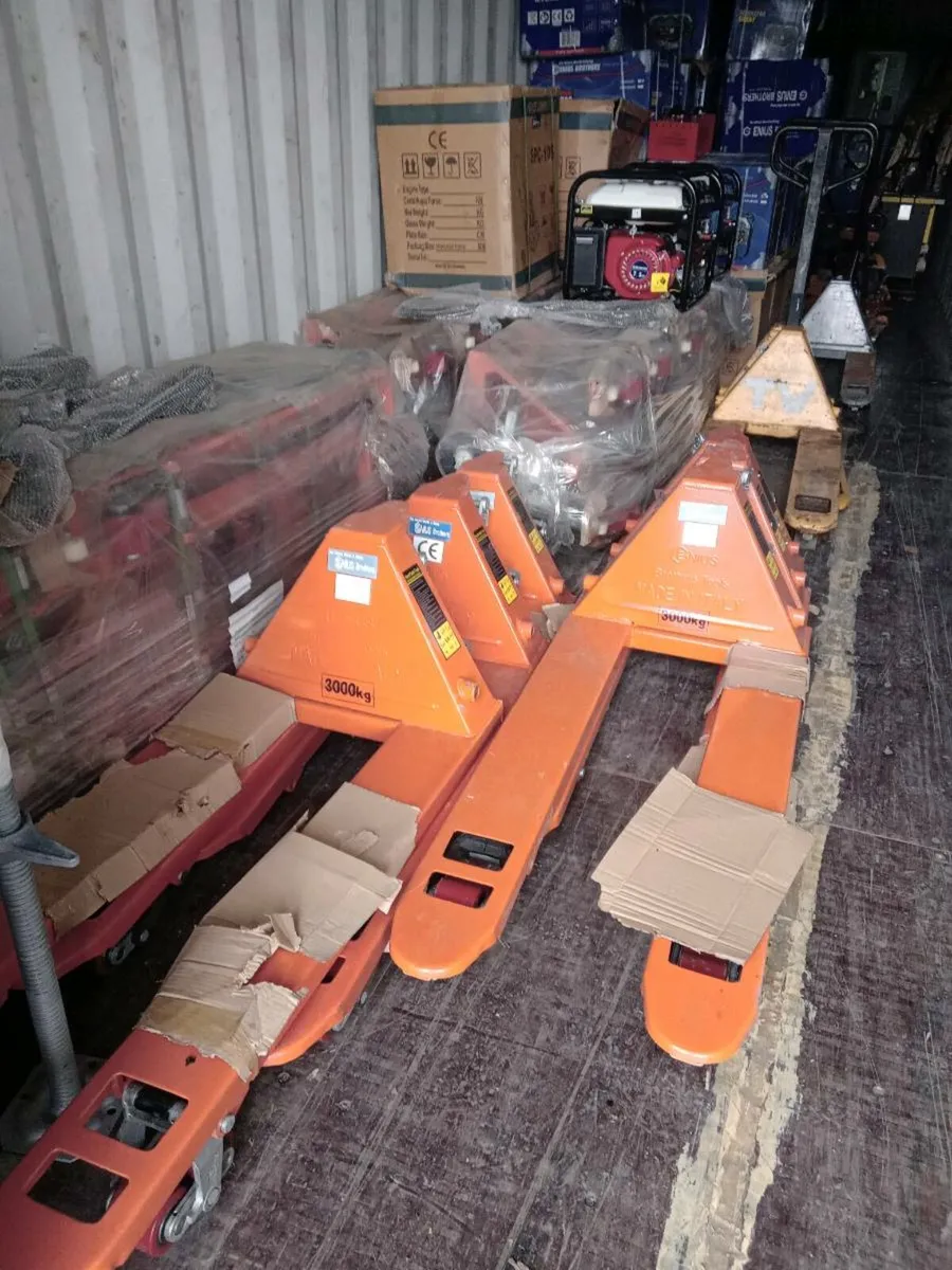 Pallet trucks - Image 1