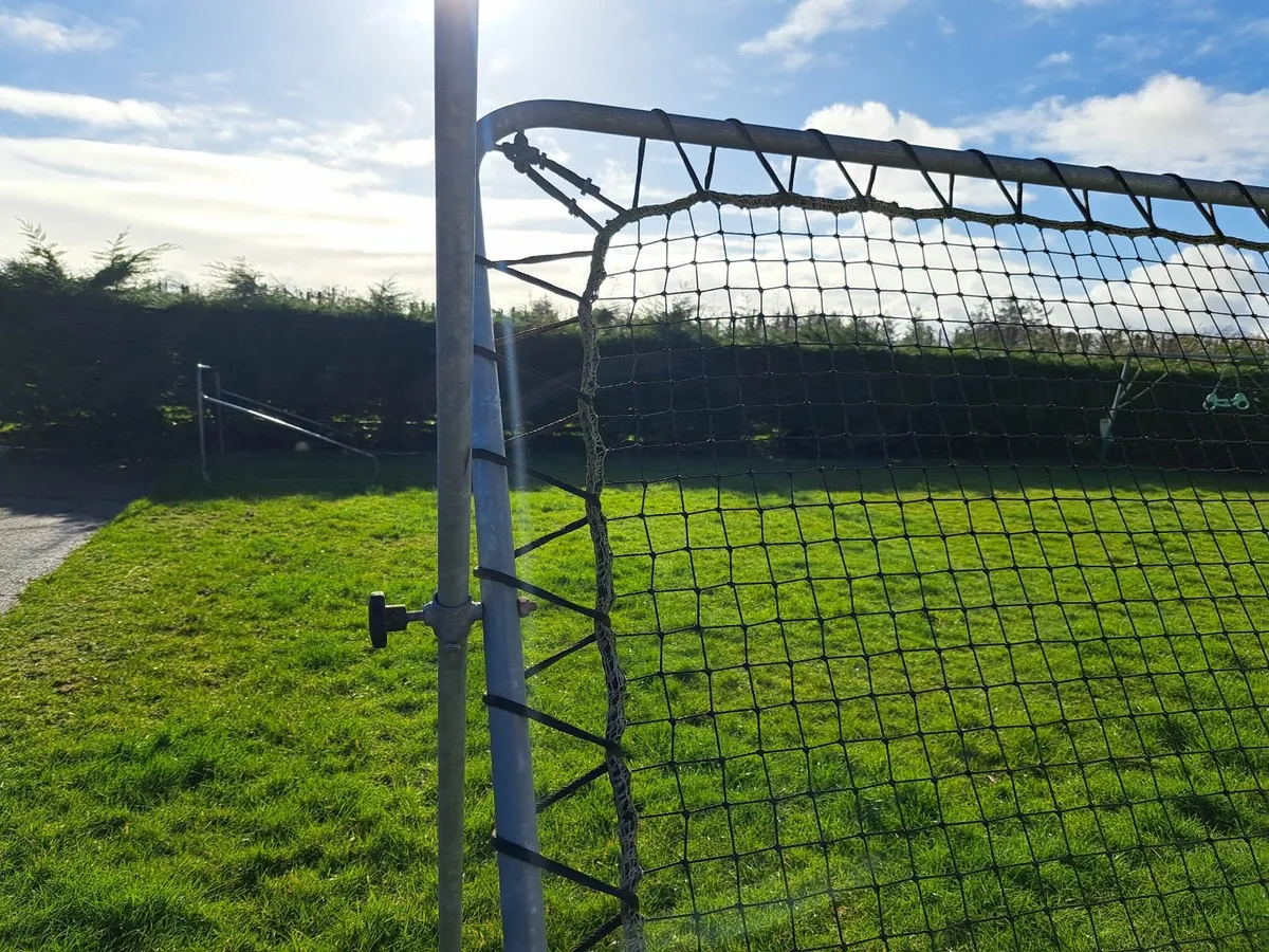 Football and hurling rebounder - Image 4